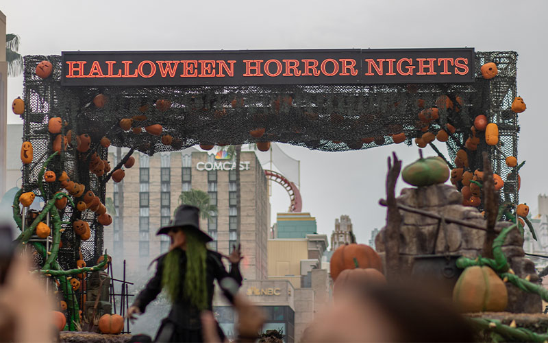 Haunted House The Exorcist: Elevating the Fear Factor at Halloween Horror Nights